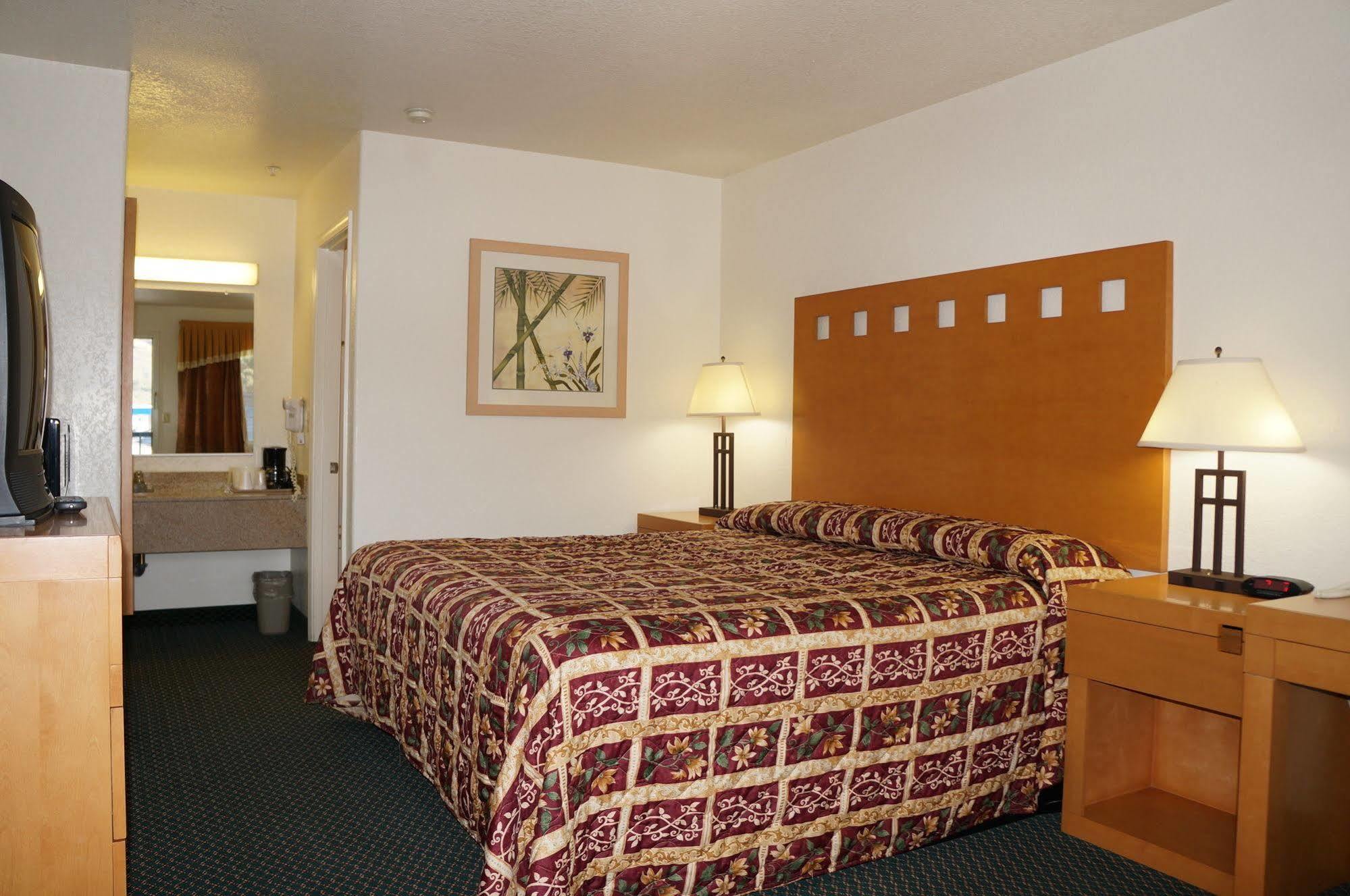 Lake Point Lodge Clearlake Oaks ภายนอก รูปภาพ