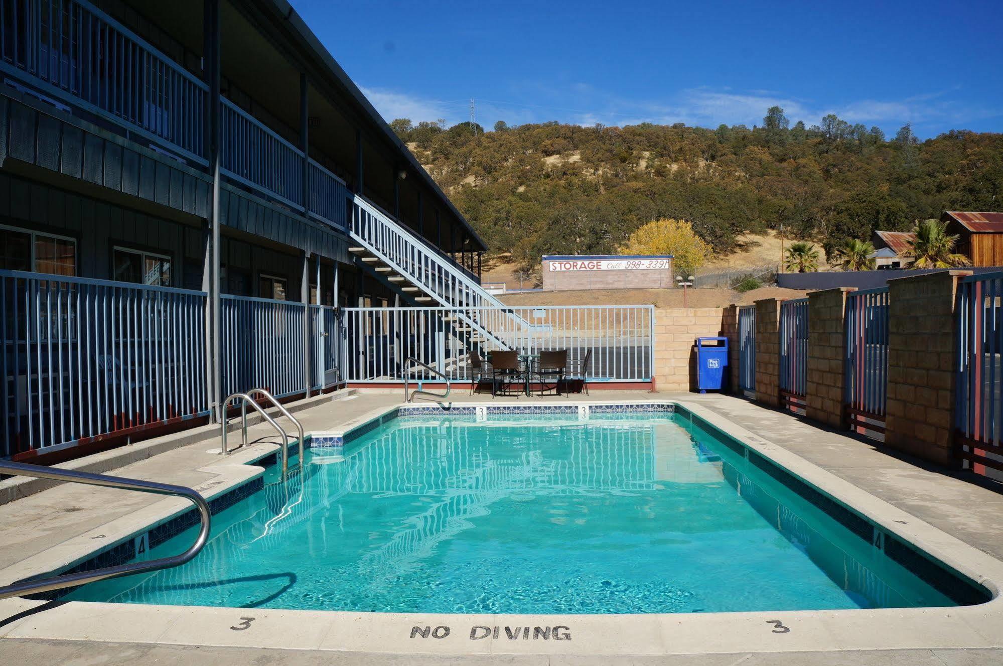 Lake Point Lodge Clearlake Oaks ภายนอก รูปภาพ